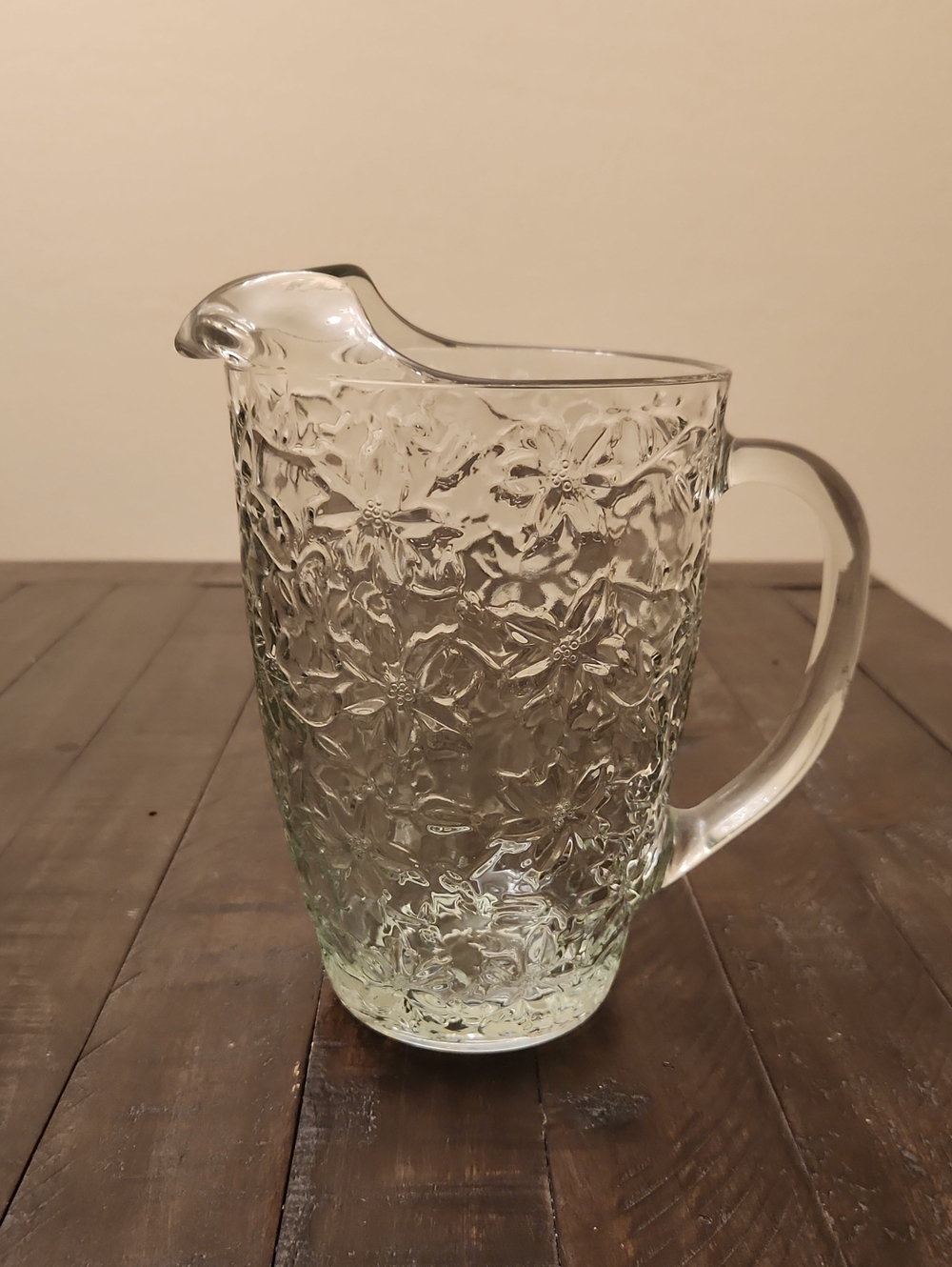 Princess House Fantasia Crystal Pitcher #546, Poinsettia Pattern, 56 oz